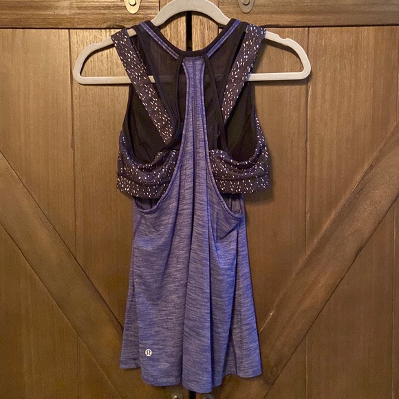 Lululemon🍋Tough It Out Tank - Picture 4 of 6